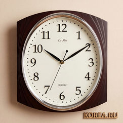 Настенные часы La Mer GD106005 коричневого цвета 318×278 мм