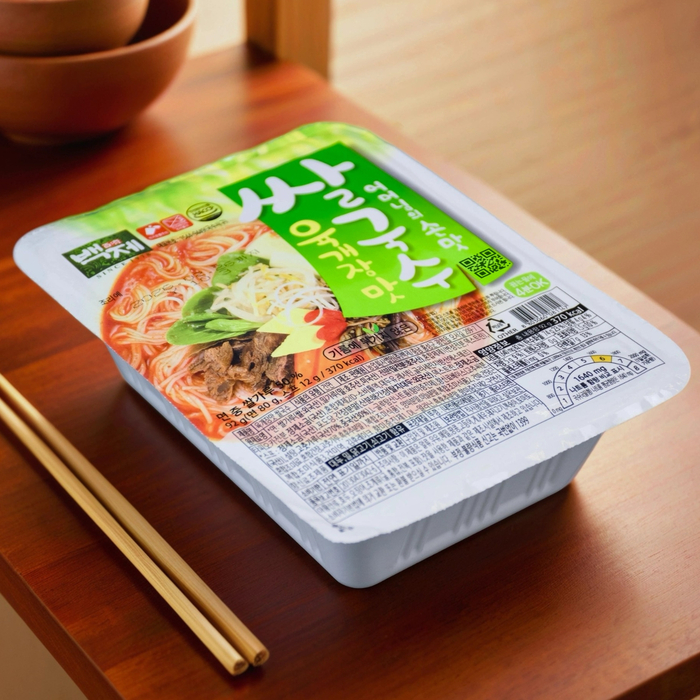 BAEKJE Рисовая лапша быстрого приготовления со вкусом супа "Юккедян", Вкус: Юккедян