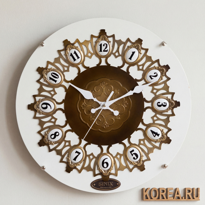 Настенные часы SINIX 6020WA классические с орнаментом 335×335 мм, Цвет: Белый